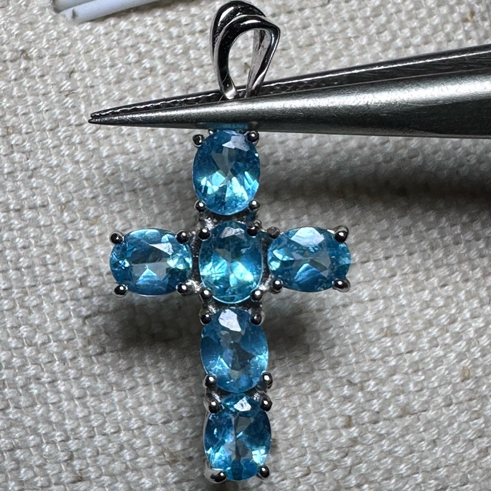 Natural Blue Apatite 925 Sterling Silver Cross Pendant New